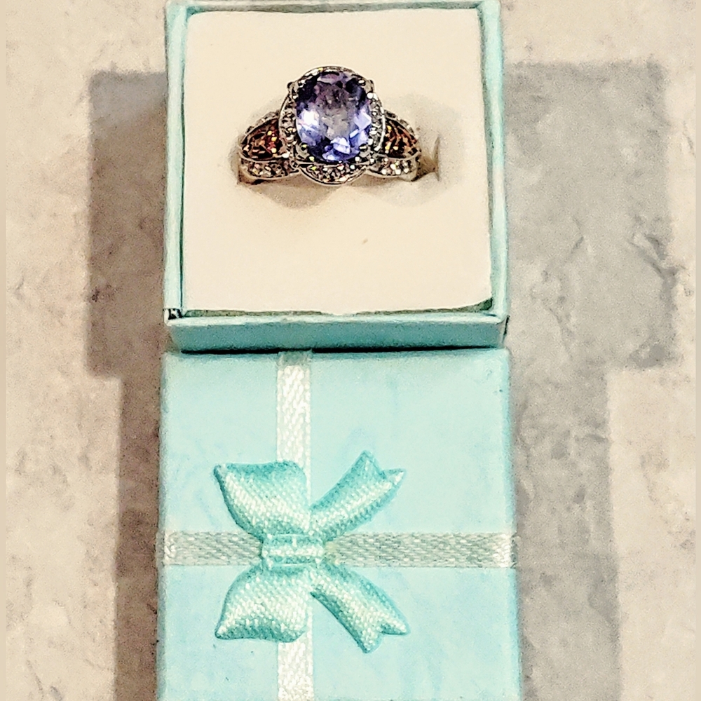 VINTAGE STERLING SILVER 2ct TANZANITE RING WITH DIAMOND CHIPS & 14K GOLD ACCENTS - Picture 3 of 16